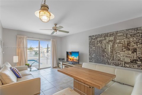 Copropriété à vendre à Fort Lauderdale, Floride: 1 chambre, 51.1 m2 № 1004436 - photo 16