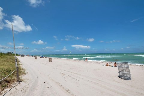 Condominio en venta en Miami Beach, Florida, 1 dormitorio, 75.07 m2 № 1271362 - foto 18