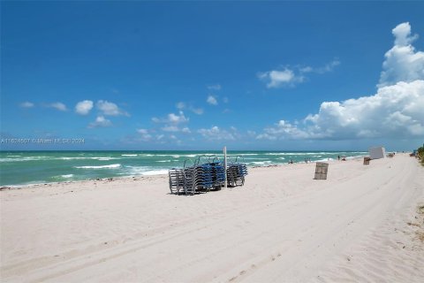 Condominio en venta en Miami Beach, Florida, 1 dormitorio, 75.07 m2 № 1271362 - foto 19