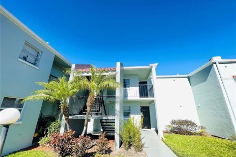 Condo in Tampa, Florida, 1 bedroom  № 1349703 - photo 17