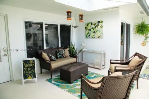 Villa ou maison à vendre à Tamarac, Floride: 3 chambres, 198.53 m2 № 696395 - photo 25