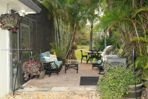 Casa en venta en Tamarac, Florida, 3 dormitorios, 198.53 m2 № 696395 - foto 24