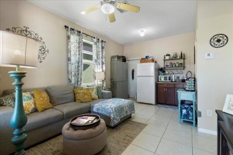 Villa ou maison à vendre à Loxahatchee Groves, Floride: 5 chambres, 247.86 m2 № 1002917 - photo 2