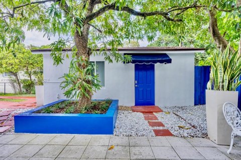 Casa en venta en Miami, Florida, 4 dormitorios, 169.27 m2 № 1305894 - foto 23