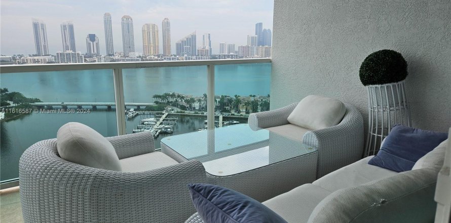 Condo in Aventura, Florida, 3 bedrooms  № 1238098