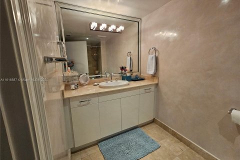 Condo in Aventura, Florida, 3 bedrooms  № 1238098 - photo 7