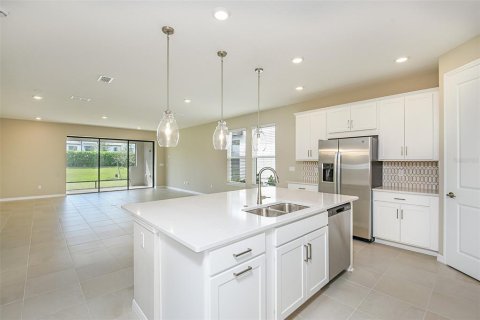 Casa en venta en Wesley Chapel, Florida, 5 dormitorios, 283.63 m2 № 1396696 - foto 7