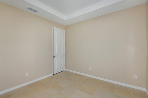 Casa en venta en Wesley Chapel, Florida, 5 dormitorios, 283.63 m2 № 1396696 - foto 12