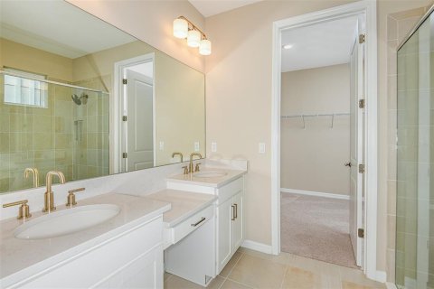 Casa en venta en Wesley Chapel, Florida, 5 dormitorios, 283.63 m2 № 1396696 - foto 18