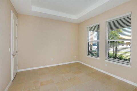 Casa en venta en Wesley Chapel, Florida, 5 dormitorios, 283.63 m2 № 1396696 - foto 11