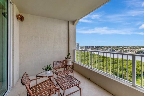 Condominio en venta en Highland Beach, Florida, 2 dormitorios, 212.93 m2 № 788848 - foto 20