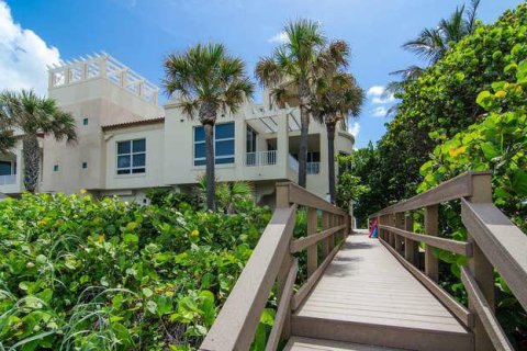 Condominio en venta en Highland Beach, Florida, 2 dormitorios, 212.93 m2 № 788848 - foto 5
