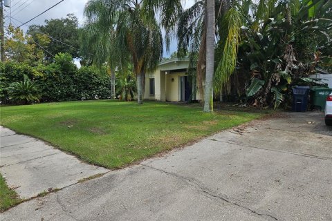 Terreno en venta en Tampa, Florida № 1388534 - foto 8