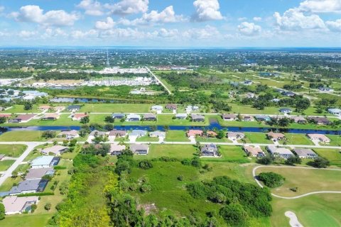 Terreno en venta en Rotonda, Florida № 1376749 - foto 13