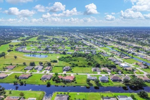 Terreno en venta en Rotonda, Florida № 1376749 - foto 2