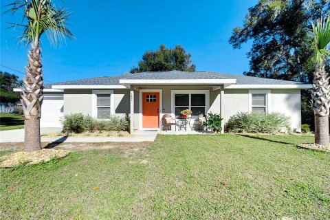 Villa ou maison à vendre à Ocala, Floride: 3 chambres, 109.72 m2 № 1427871 - photo 1