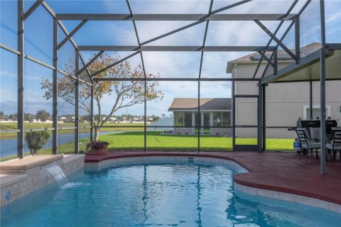 Villa ou maison à vendre à Kissimmee, Floride: 4 chambres, 259.85 m2 № 877763 - photo 25