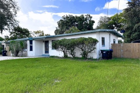 Villa ou maison à vendre à Orlando, Floride: 4 chambres, 142.51 m2 № 1288055 - photo 2