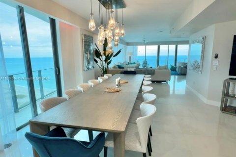 Copropriété à vendre à Pompano Beach, Floride: 7 chambres, 578.32 m2 № 949877 - photo 6