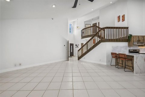 Villa ou maison à vendre à Palm Coast, Floride: 4 chambres, 258.92 m2 № 1342135 - photo 10