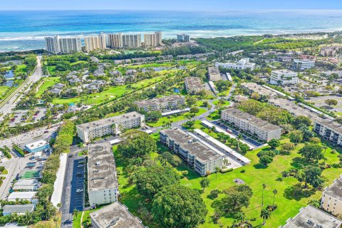 Condo in Jupiter, Florida, 2 bedrooms  № 925273 - photo 17