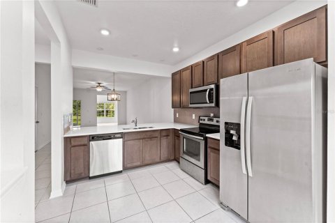 Adosado en venta en Wesley Chapel, Florida, 2 dormitorios, 155.05 m2 № 1369902 - foto 8