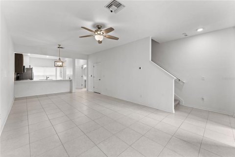 Adosado en venta en Wesley Chapel, Florida, 2 dormitorios, 155.05 m2 № 1369902 - foto 2