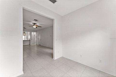 Touwnhouse à vendre à Wesley Chapel, Floride: 2 chambres, 155.05 m2 № 1369902 - photo 10