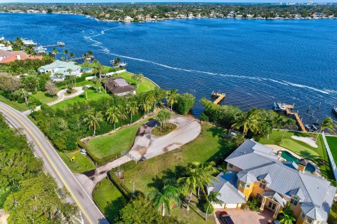 Villa ou maison à vendre à Jupiter, Floride: 3 chambres, 181.44 m2 № 961506 - photo 5