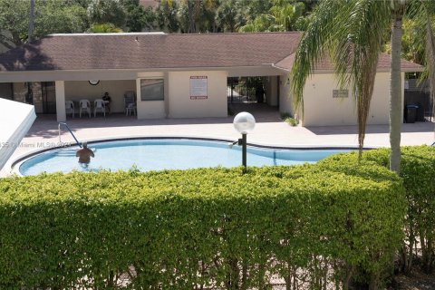 Copropriété à vendre à Coconut Creek, Floride: 3 chambres, 104.05 m2 № 1391518 - photo 29