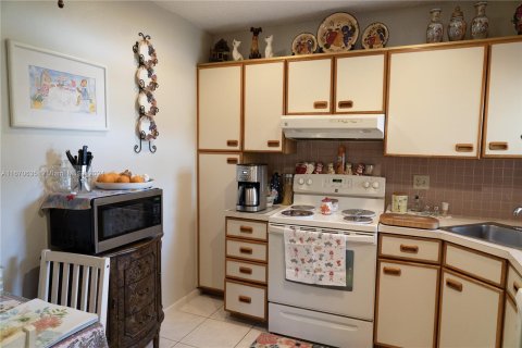 Condo in Coconut Creek, Florida, 3 bedrooms  № 1391518 - photo 26