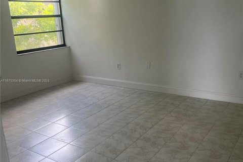 Copropriété à vendre à Miami, Floride: 2 chambres, 84.63 m2 № 1391516 - photo 9