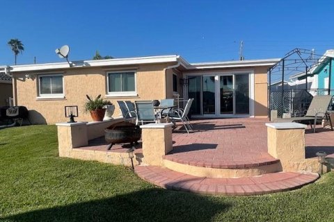 Villa ou maison à vendre à New Port Richey, Floride: 2 chambres, 91.79 m2 № 1378103 - photo 7