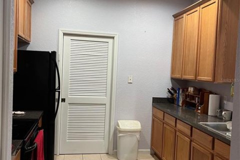 Condo in Kissimmee, Florida, 3 bedrooms  № 1302129 - photo 12