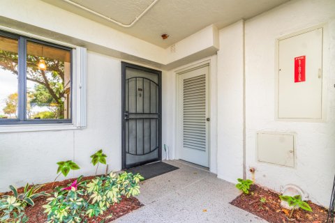 Copropriété à vendre à Pompano Beach, Floride: 2 chambres, 130.06 m2 № 1161964 - photo 11