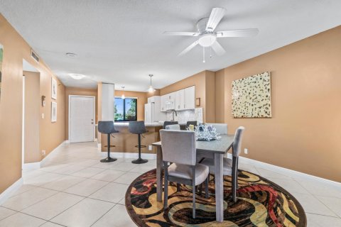 Condo in Pompano Beach, Florida, 2 bedrooms  № 1161964 - photo 5