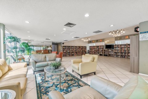 Copropriété à vendre à Pompano Beach, Floride: 2 chambres, 130.06 m2 № 1161964 - photo 13