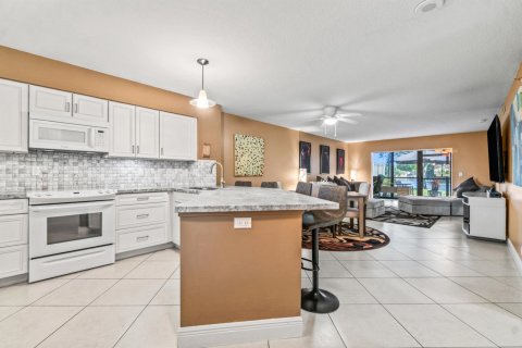 Copropriété à vendre à Pompano Beach, Floride: 2 chambres, 130.06 m2 № 1161964 - photo 9