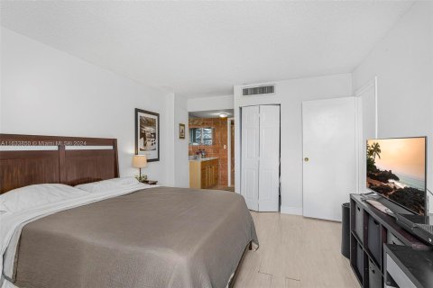 Copropriété à vendre à Aventura, Floride: 1 chambre, 68.84 m2 № 1294710 - photo 7