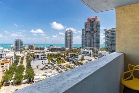 Condominio en venta en Miami Beach, Florida, 2 dormitorios, 100.33 m2 № 1403087 - foto 3