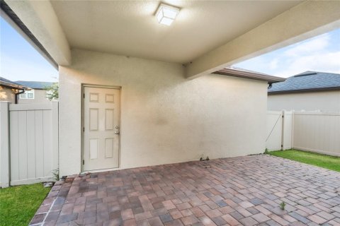 Villa ou maison à vendre à Wesley Chapel, Floride: 3 chambres, 200.76 m2 № 1267426 - photo 4