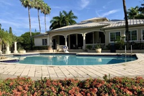 Copropriété à vendre à Royal Palm Beach, Floride: 2 chambres, 99.87 m2 № 1120285 - photo 3