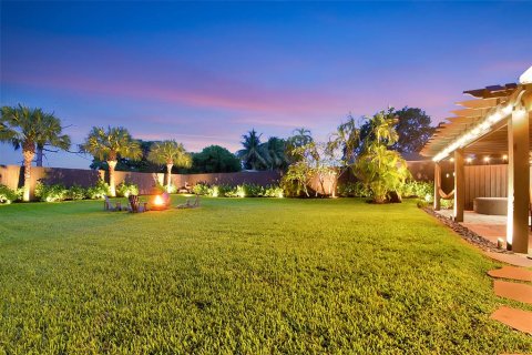 Villa ou maison à vendre à Lake Worth, Floride: 3 chambres, 225.01 m2 № 607254 - photo 16