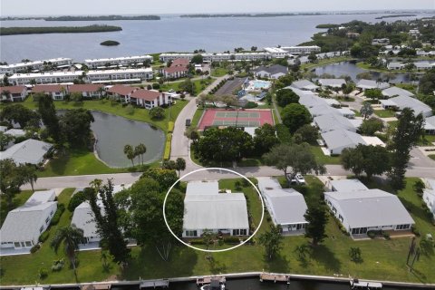 Condominio en venta en Bradenton, Florida, 3 dormitorios, 145.48 m2 № 1356177 - foto 4