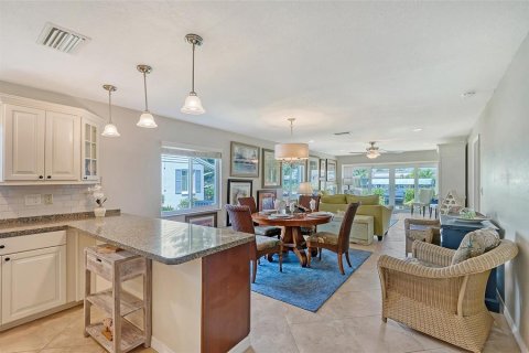 Condominio en venta en Bradenton, Florida, 3 dormitorios, 145.48 m2 № 1356177 - foto 5