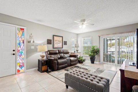 Copropriété à vendre à Stuart, Floride: 2 chambres, 108.14 m2 № 1135130 - photo 25