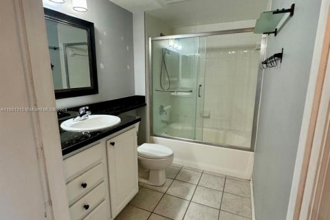 Condominio en venta en Miami, Florida, 1 dormitorio, 66.05 m2 № 1413492 - foto 10