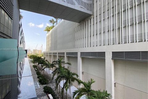 Copropriété à louer à Miami, Floride: 55.74 m2 № 1345938 - photo 12