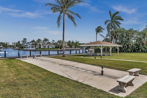 Condo in Deerfield Beach, Florida, 2 bedrooms  № 1172926 - photo 8