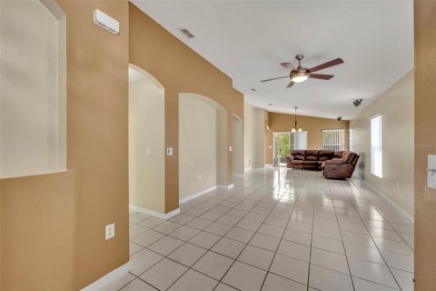 Villa ou maison à vendre à Kissimmee, Floride: 2 chambres, 140 m2 № 1391345 - photo 10